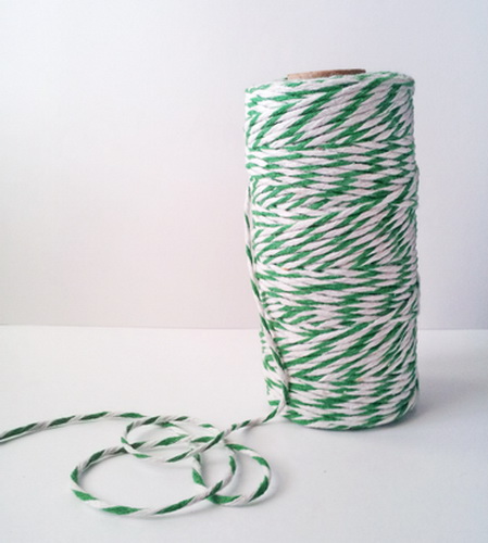 Cotton melange cord. White with green