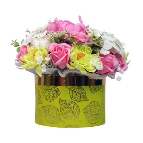 surprise box “summer fantasy” with soap foam flowers, 8 roses, 11 chrysanthemums, 2 hydrangeas, 1 peony