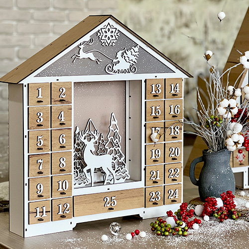 Kalendarz adwentowy "Wróżkowy domek z figurkami" na 25 dni z cyferkami objętościowymi, LED, DIY - foto 0  - Fabrika Decoru