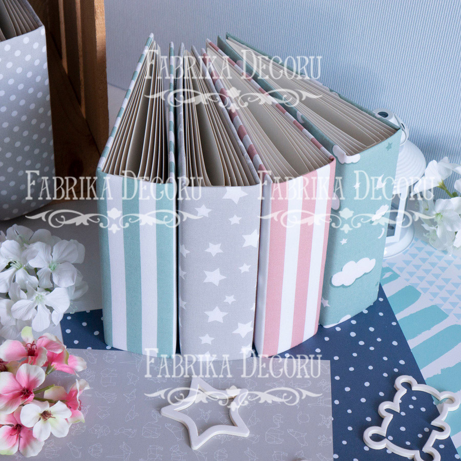 Blankoalbum mit weichem Stoffeinband Blaue Sterne 20cm x 20cm - foto 1  - Fabrika Decoru