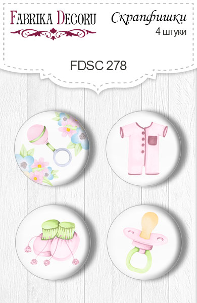 Set mit 4 Flair-Buttons zum Scrapbooking von „Puffy Fluffy Girl“ #278 - Fabrika Decoru