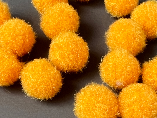 Pompons for crafts and decoration, Yellow, 20pcs, diameter 10mm - foto 0