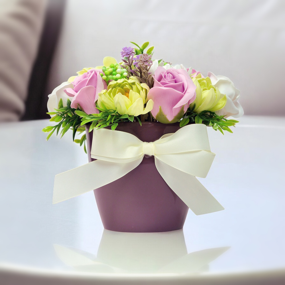Blumenarrangement  „Mädchenhafte Träume“, 250 x 250 x 260 mm - foto 0  - Fabrika Decoru