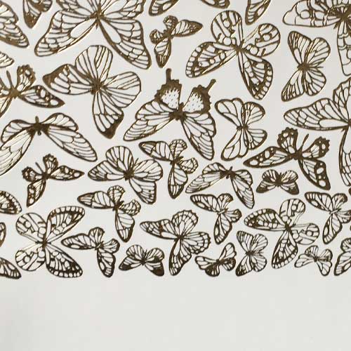 Stück PU-Leder mit Goldprägung, Muster Goldene Schmetterlinge Weiß, 50cm x 25cm - foto 1  - Fabrika Decoru