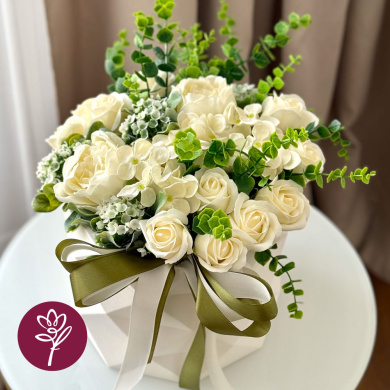 surprise box with soap foam flowers "white symphony", 300 x 300 x 300 mm - 2 surprise box with soap foam flowers "white symphony", 300 x 300 x 300 mm - 2