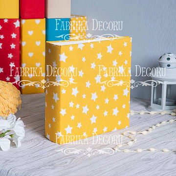 Blankoalbum mit weichem Stoffeinband Sterne auf Gelb 20cm x 20cm